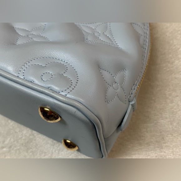 Louis Vuitton Alma BB Bubblegram Leather Ice Blue Glacier Bag - Picture 10 of 16